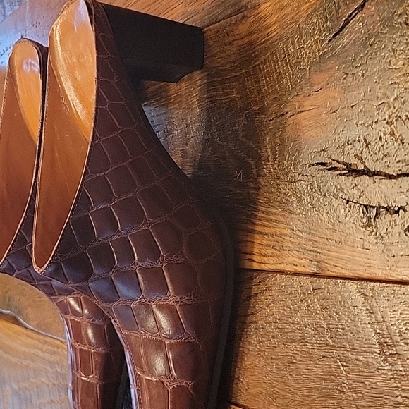 Maraolo size 37.5 (Fit 7) Brown Croc Pattern Leather Mules with Chunk Heel - Picture 3 of 5